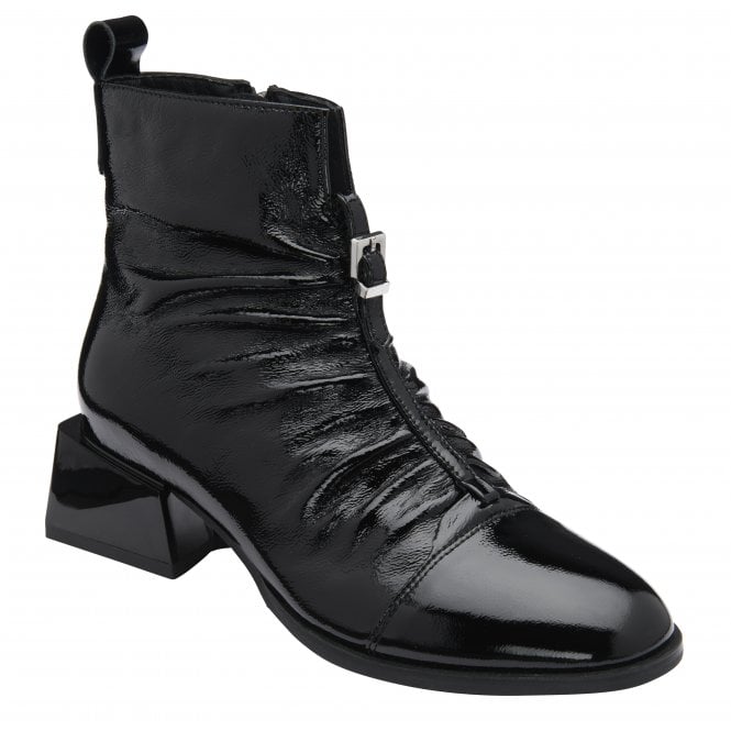 Lotus Women's Tarni Ankle Boots